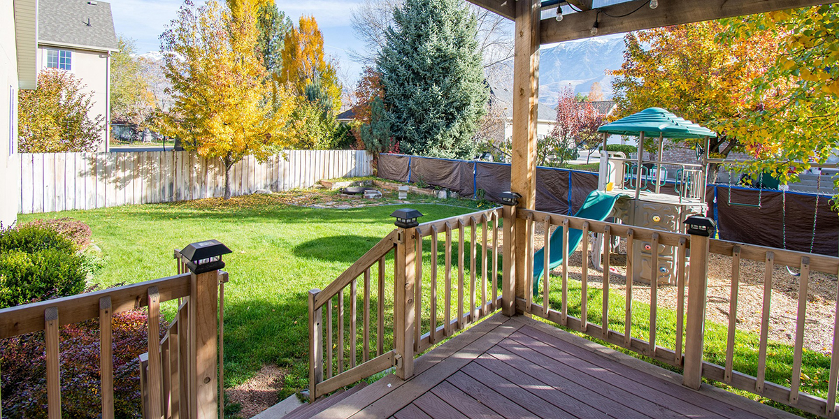 Deck Maintenance Service - Dayton, Ohio